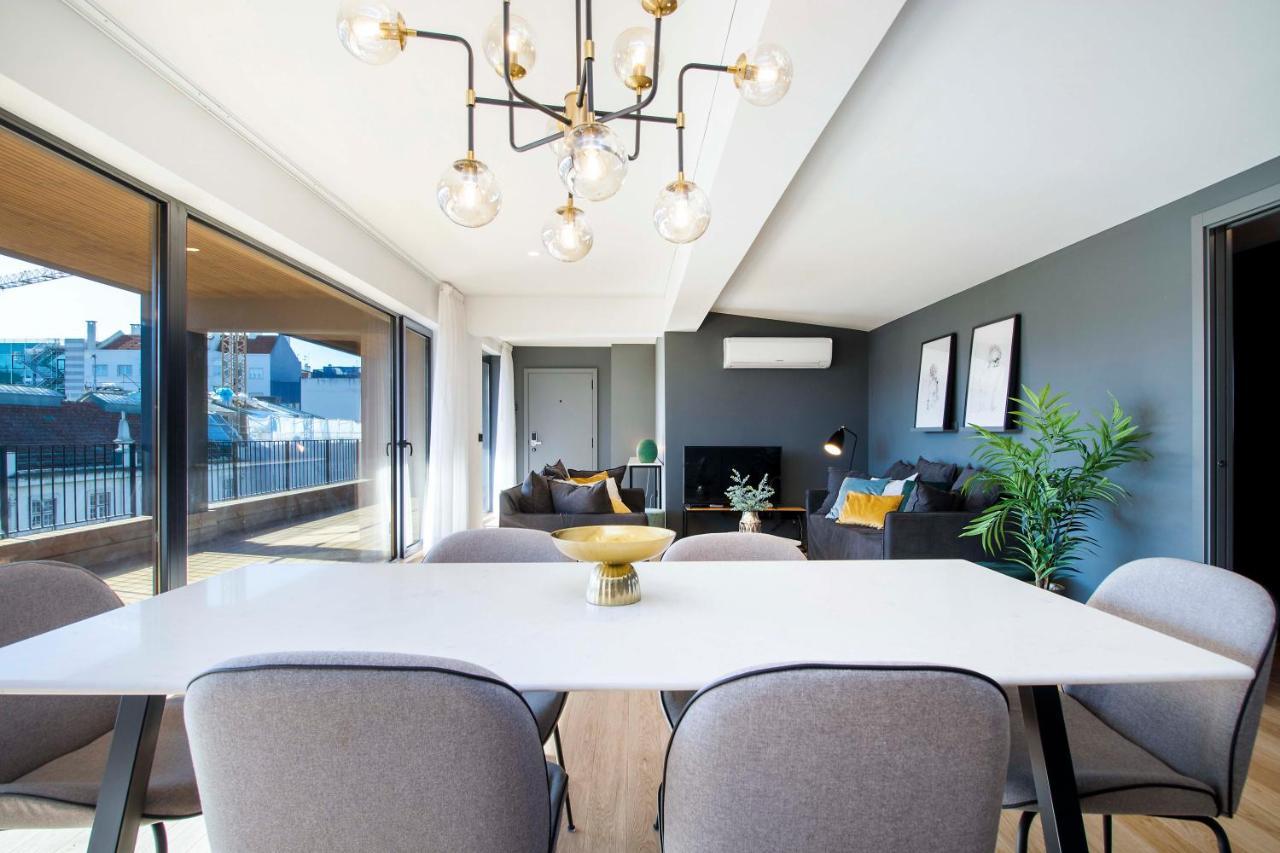 Apartment Terrace City View